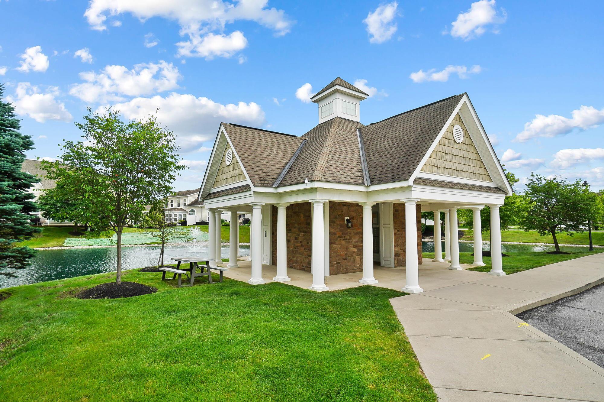 4481 Newport Loop, Grove City, Ohio image 45