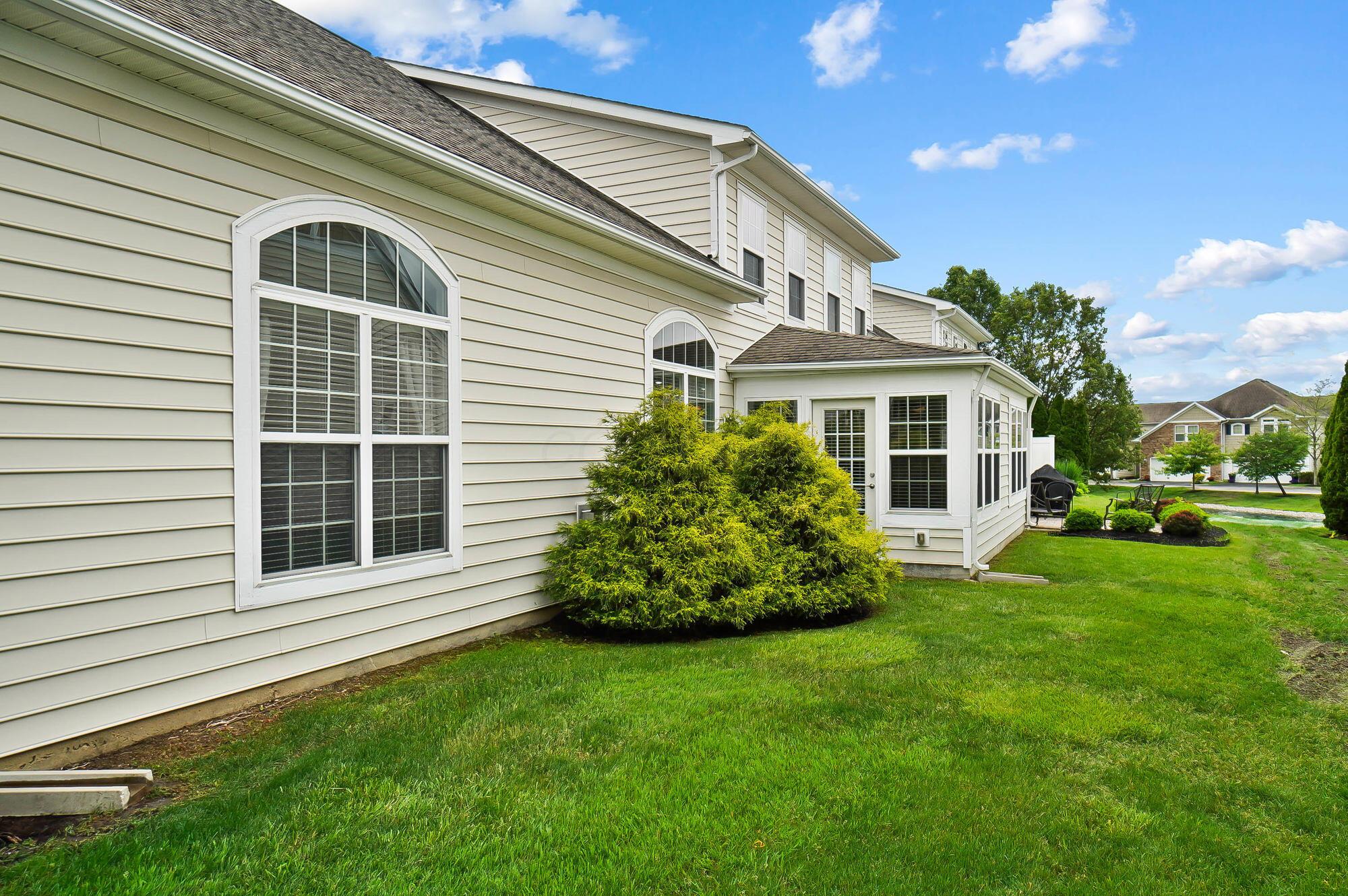 4481 Newport Loop, Grove City, Ohio image 44