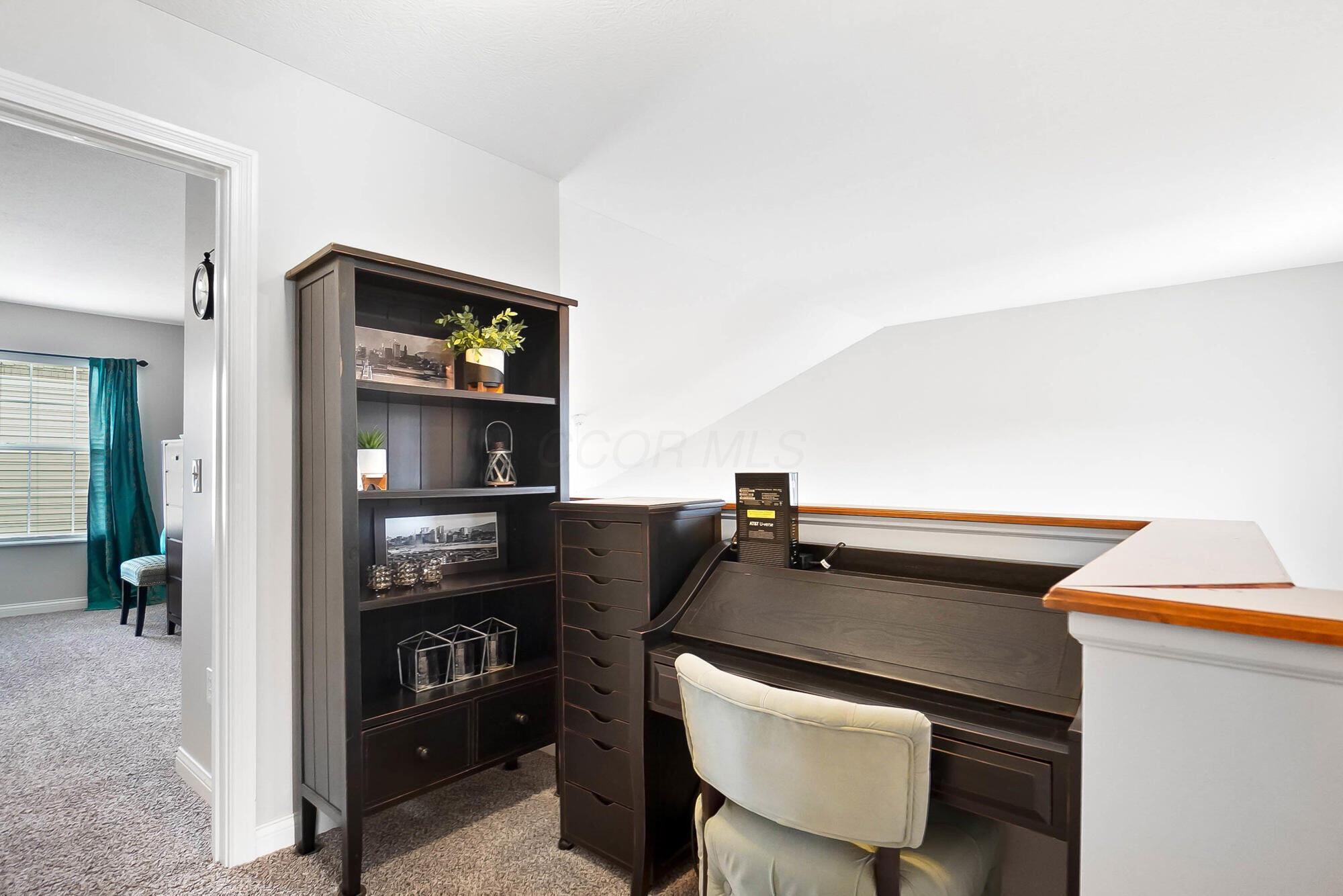 4481 Newport Loop, Grove City, Ohio image 33