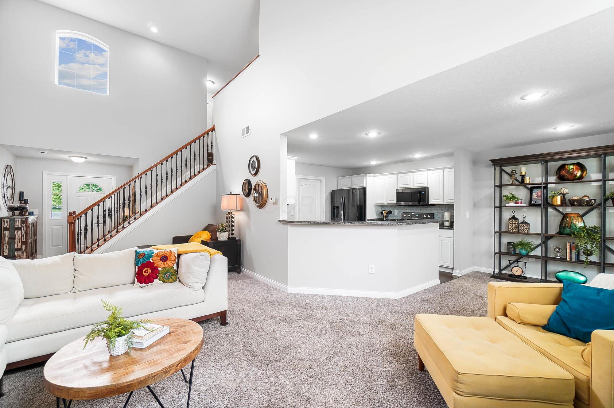 4481 Newport Loop, Grove City, Ohio image 11