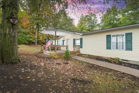 Tiny photo for 80 Morningside Drive, Utica, OH 43080 (MLS # 225036689)
