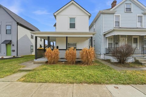 Photo of 522 Kelton Avenue, Columbus, OH 43205 (MLS # 226002323)