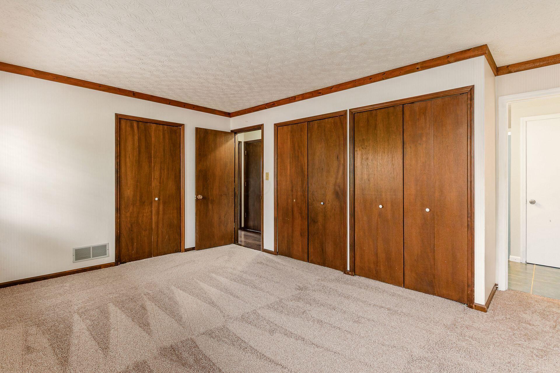 6392 Hilltop Avenue, Reynoldsburg, Ohio image 18