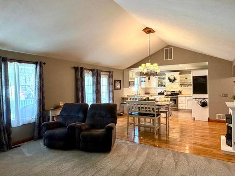 Tiny photo for 58 Custer Drive, Chillicothe, OH 45601 (MLS # 226011768)