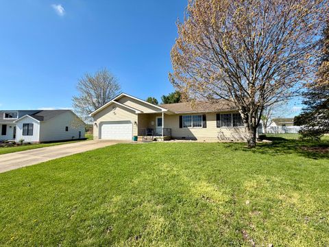 Tiny photo for 58 Custer Drive, Chillicothe, OH 45601 (MLS # 226011768)