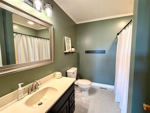 Tiny photo for 58 Custer Drive, Chillicothe, OH 45601 (MLS # 226011768)