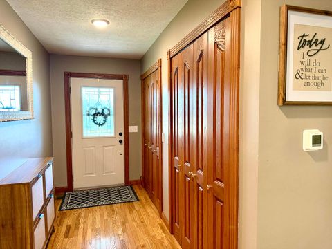 Tiny photo for 58 Custer Drive, Chillicothe, OH 45601 (MLS # 226011768)