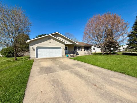 Tiny photo for 58 Custer Drive, Chillicothe, OH 45601 (MLS # 226011768)