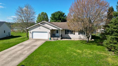 Photo of 58 Custer Drive, Chillicothe, OH 45601 (MLS # 226011768)