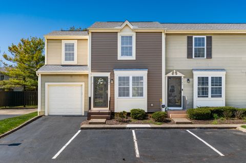 Photo of 5151 Singleton Drive 44A #44A, Hilliard, OH 43026 (MLS # 226011460)