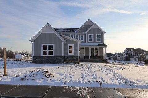 Photo of 301 Reign Way, Pataskala, OH 43062 (MLS # 225045267)