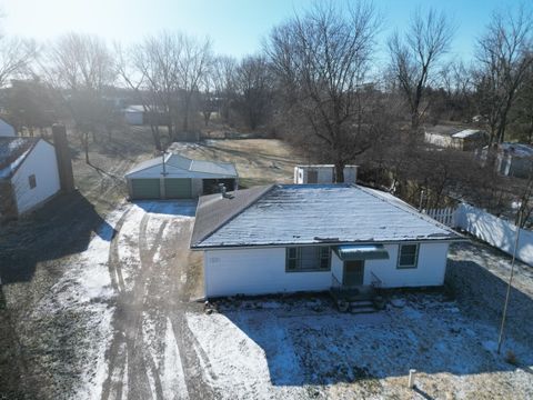 Photo of 1281 Home Acre Drive, Columbus, OH 43229 (MLS # 226002283)