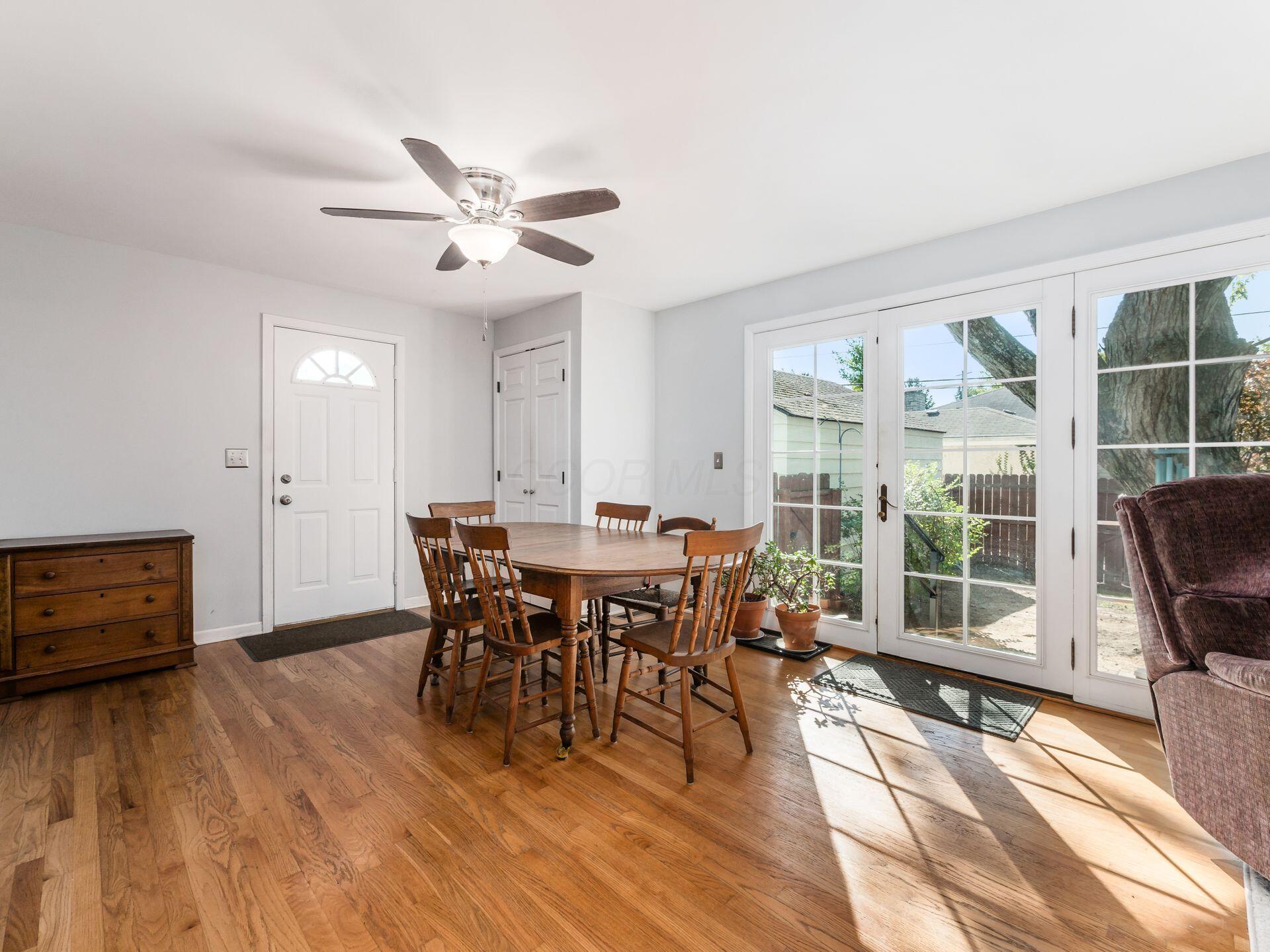 1915 Zollinger Road, Columbus, Ohio image 19