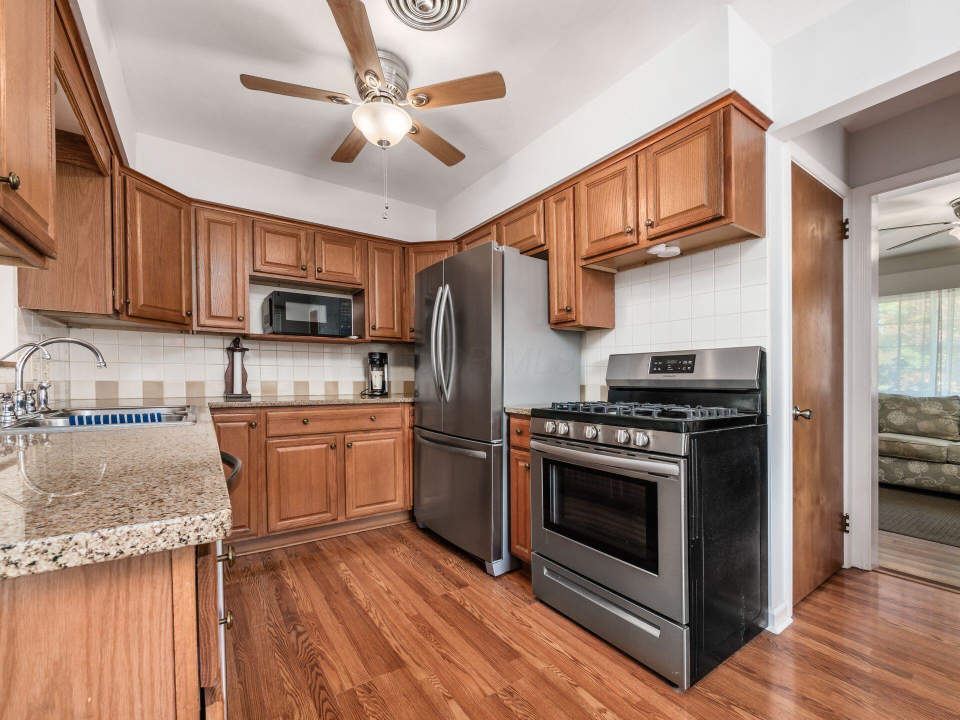 1915 Zollinger Road, Columbus, Ohio image 13