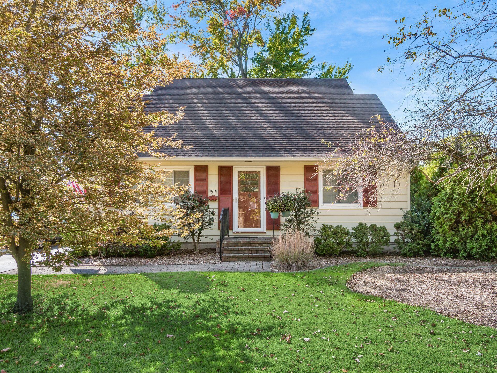 1915 Zollinger Road, Columbus, Ohio image 3