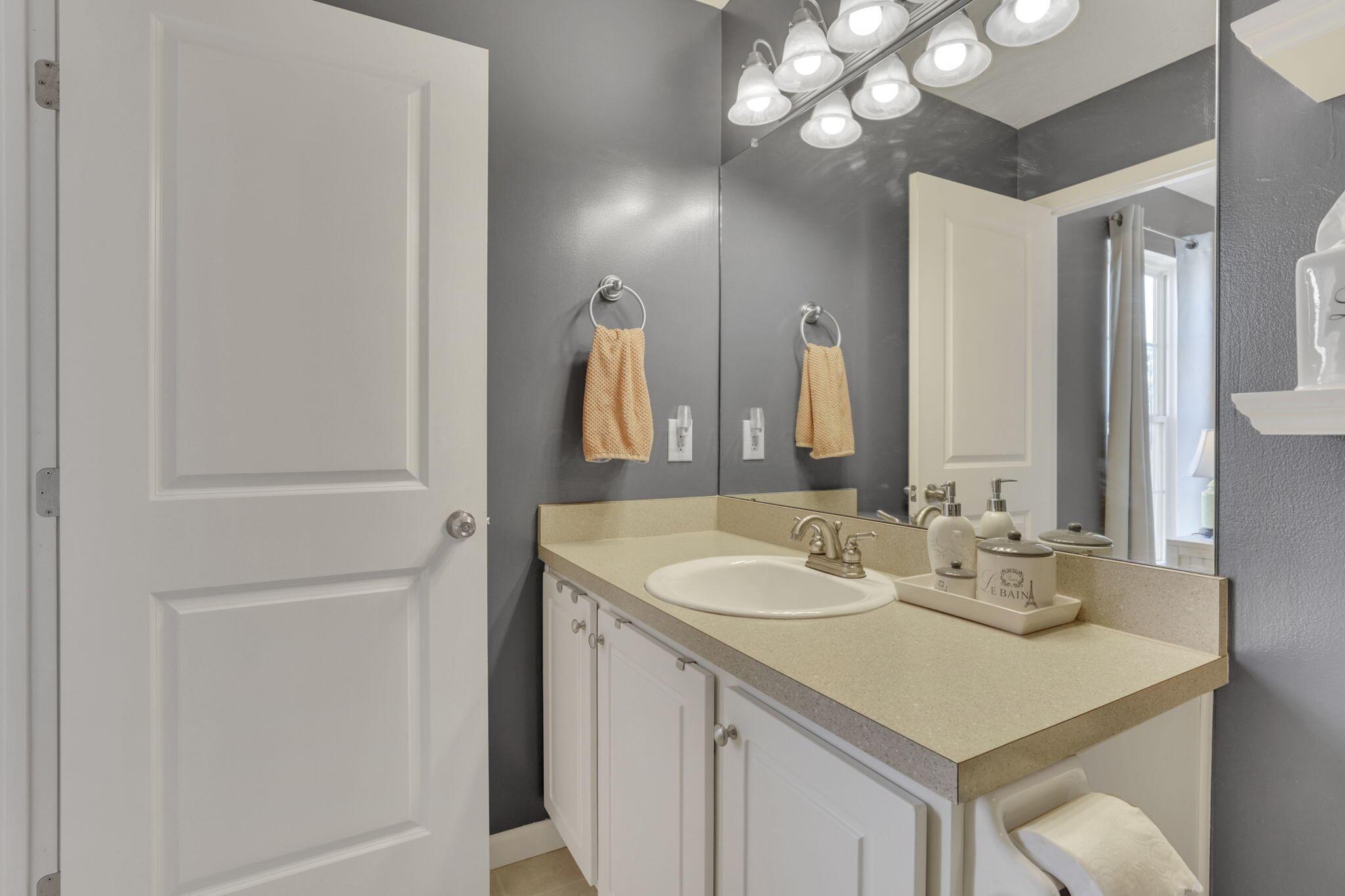 6330 Marsh Wren Drive, Columbus, Ohio image 25