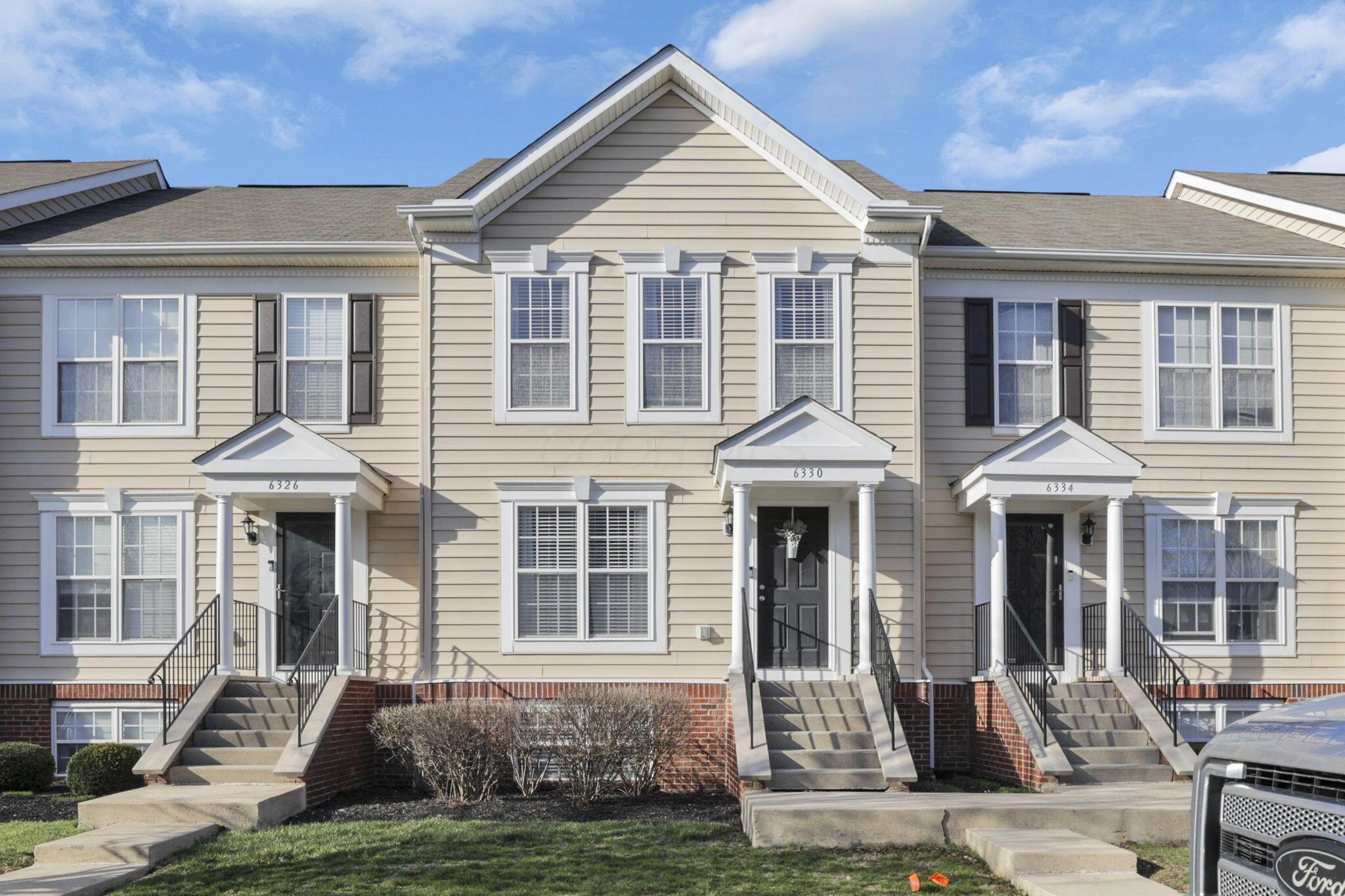 6330 Marsh Wren Drive, Columbus, Ohio image 2
