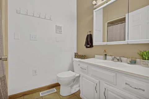 Tiny photo for 2991 Coonpath Road NE, Lancaster, OH 43130 (MLS # 226002979)