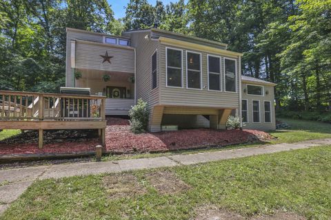 Tiny photo for 2991 Coonpath Road NE, Lancaster, OH 43130 (MLS # 226002979)