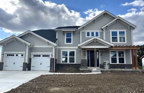 Photo of 10319 Fox Hill Court, Plain City, OH 43064 (MLS # 225017871)