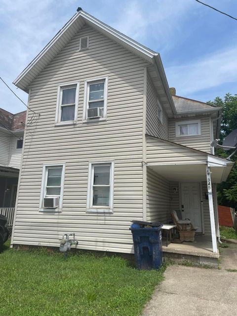 Photo of 346 W Main Street, Newark, OH 43055 (MLS # 225046000)