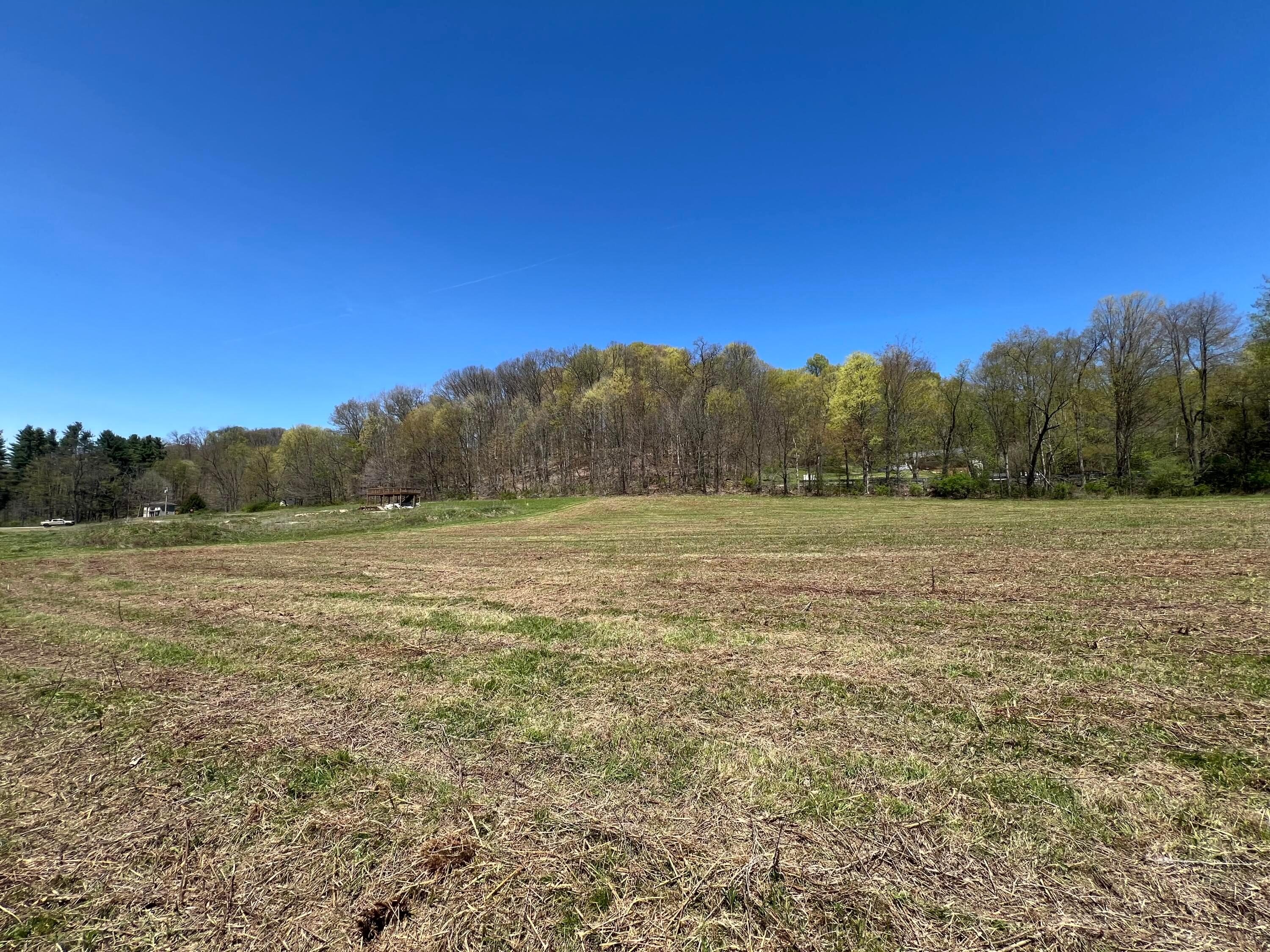 Kenton Road, Bellville, Ohio image 5