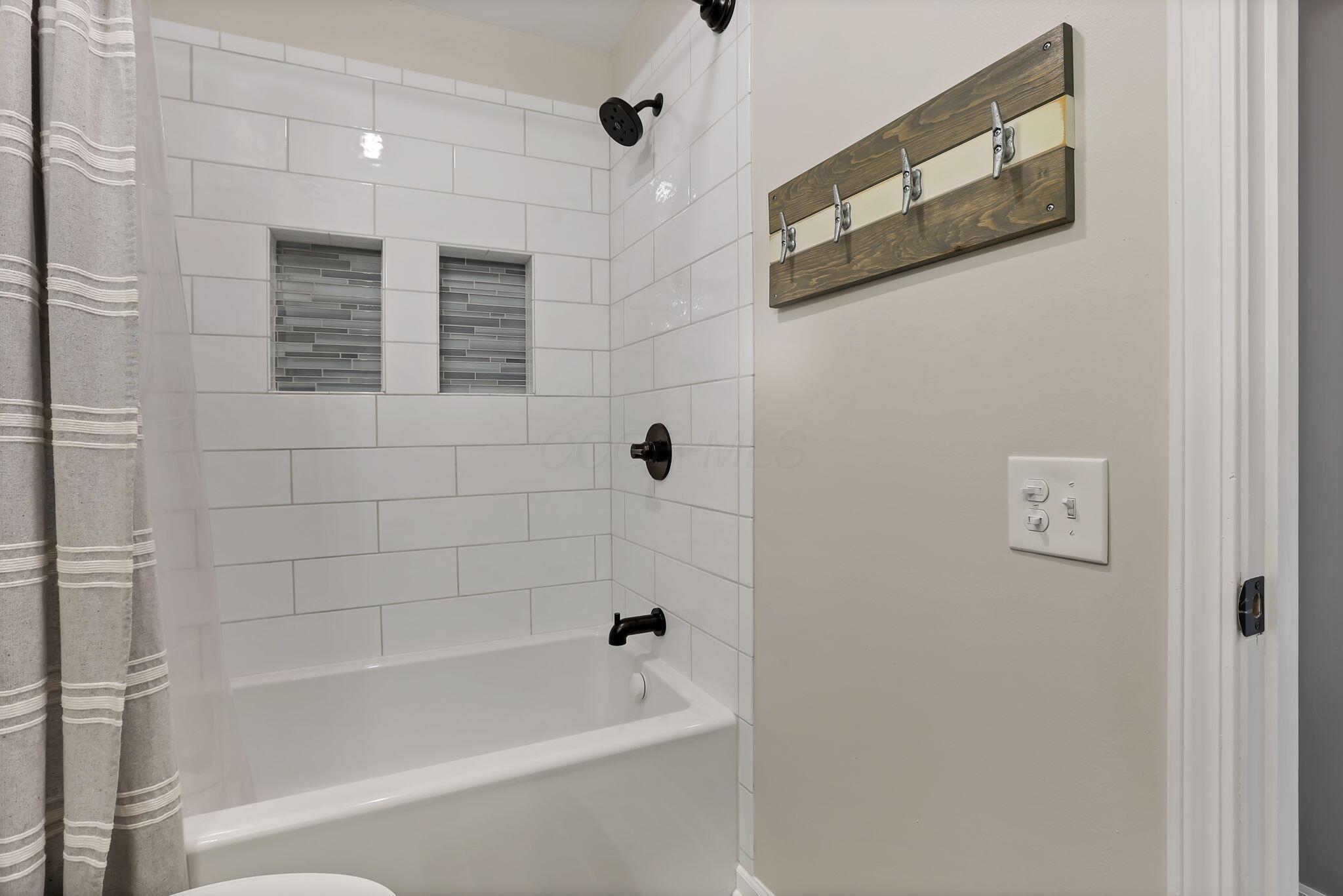 12544 W Bank Drive, Millersport, Ohio image 34