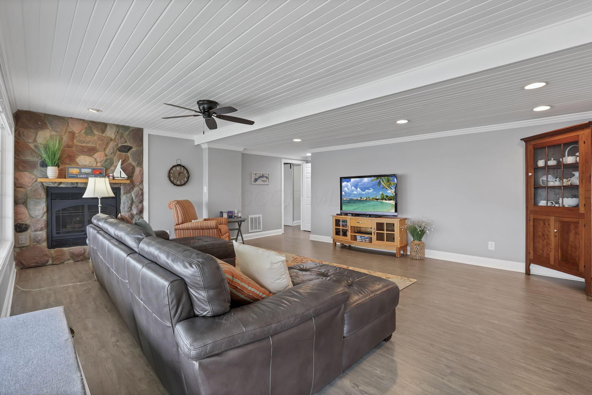 12544 W Bank Drive, Millersport, Ohio image 13