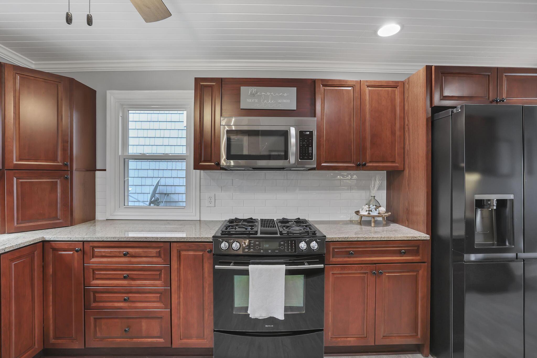 12544 W Bank Drive, Millersport, Ohio image 27