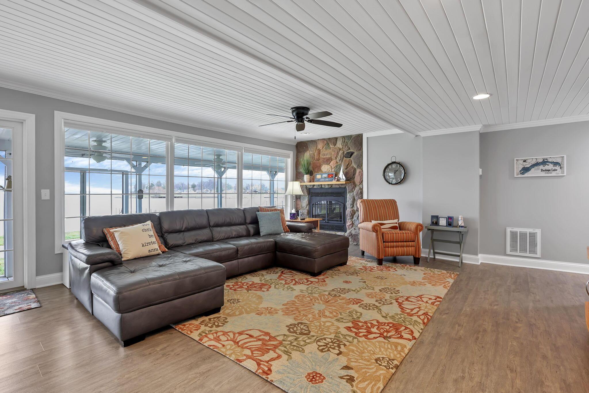 12544 W Bank Drive, Millersport, Ohio image 14