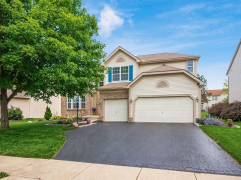 Homes For Sale - 5490 Old Creek Lane<br/> Hilliard, OH 43026
