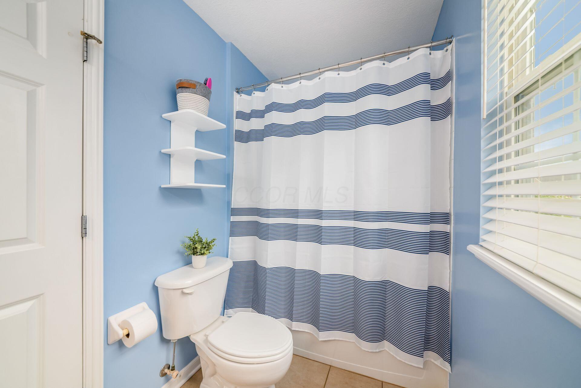 246 Watson Way, Powell, Ohio image 33