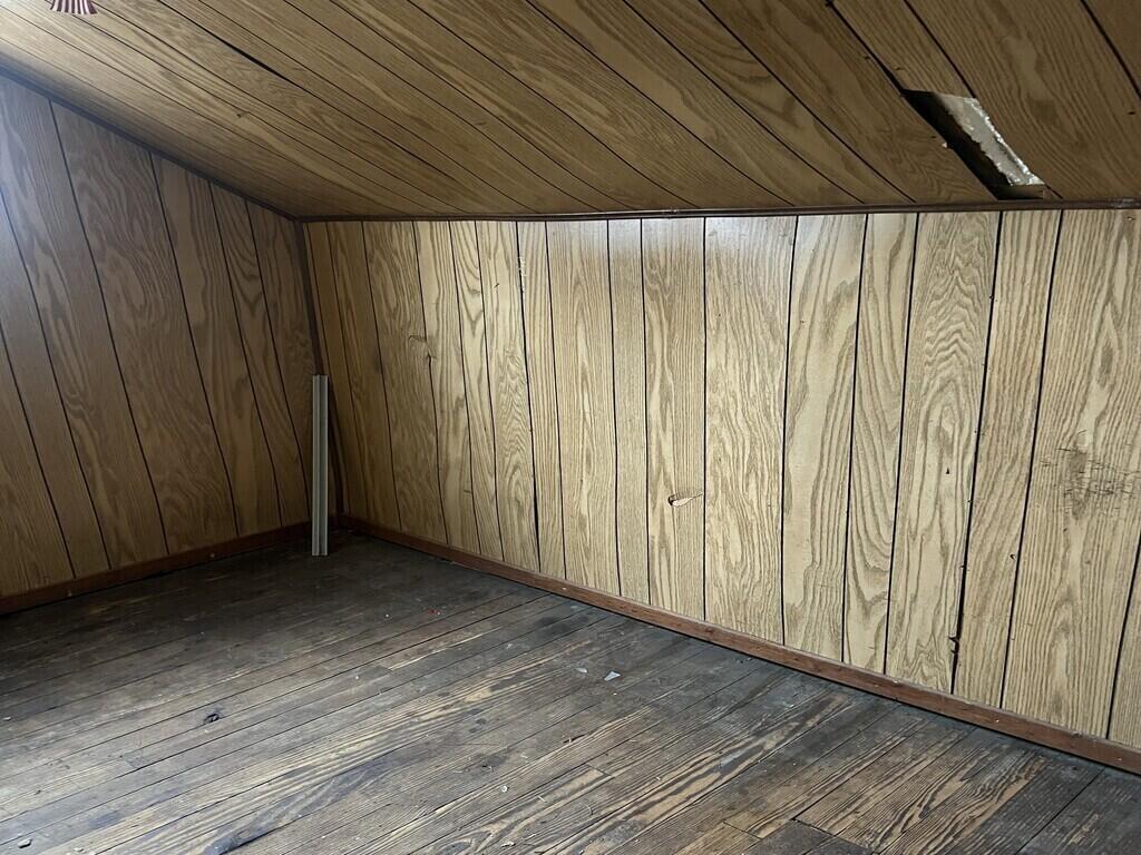 1516 N 8th Street, Martins Ferry, Ohio image 11