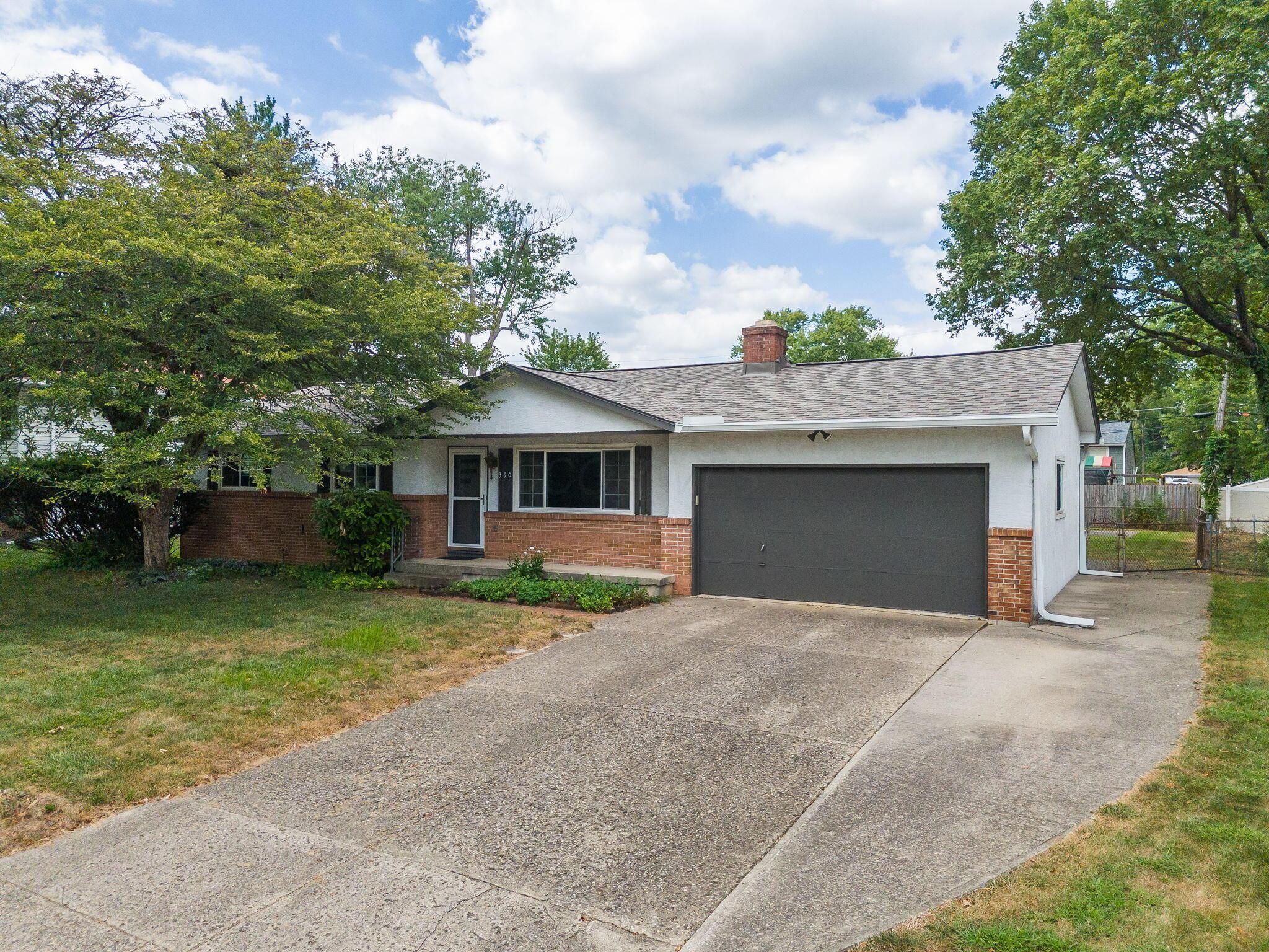390 Dunbarton Road