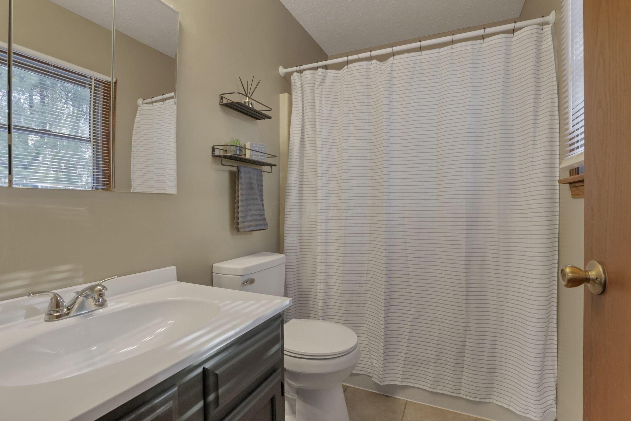 34 Cherry Hill Court, Howard, Ohio image 35