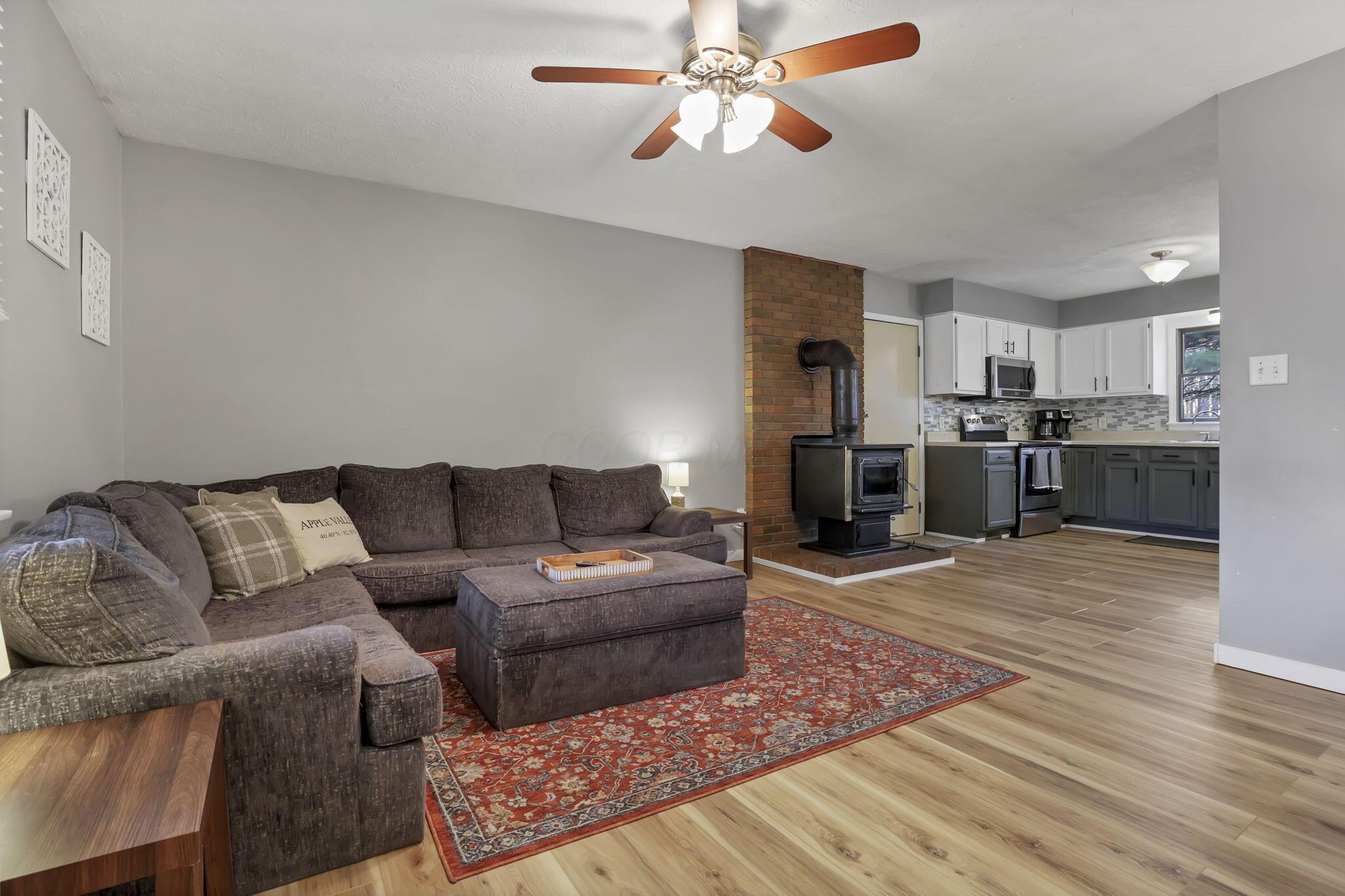 34 Cherry Hill Court, Howard, Ohio image 15