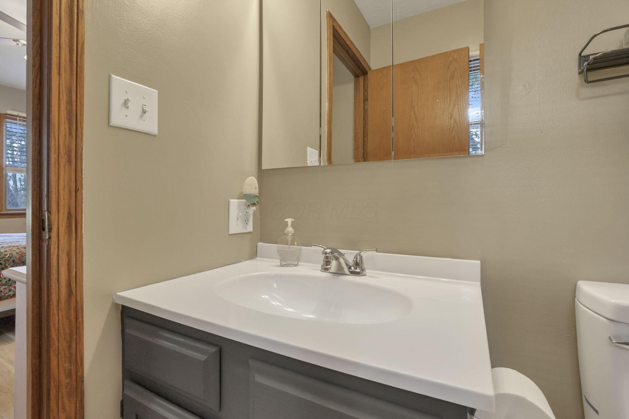 34 Cherry Hill Court, Howard, Ohio image 36