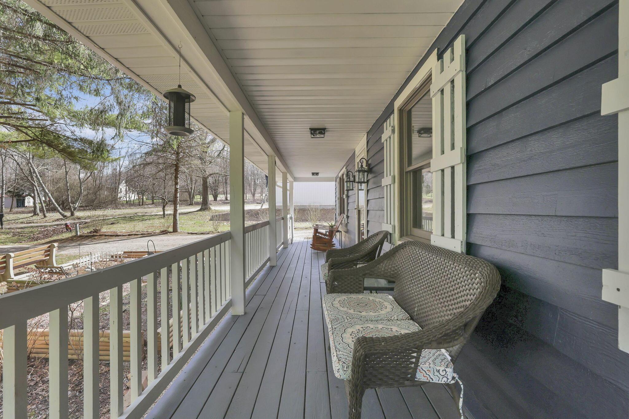 34 Cherry Hill Court, Howard, Ohio image 10