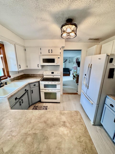 Tiny photo for 6305 Liberty Road N, Powell, OH 43065 (MLS # 226020206)