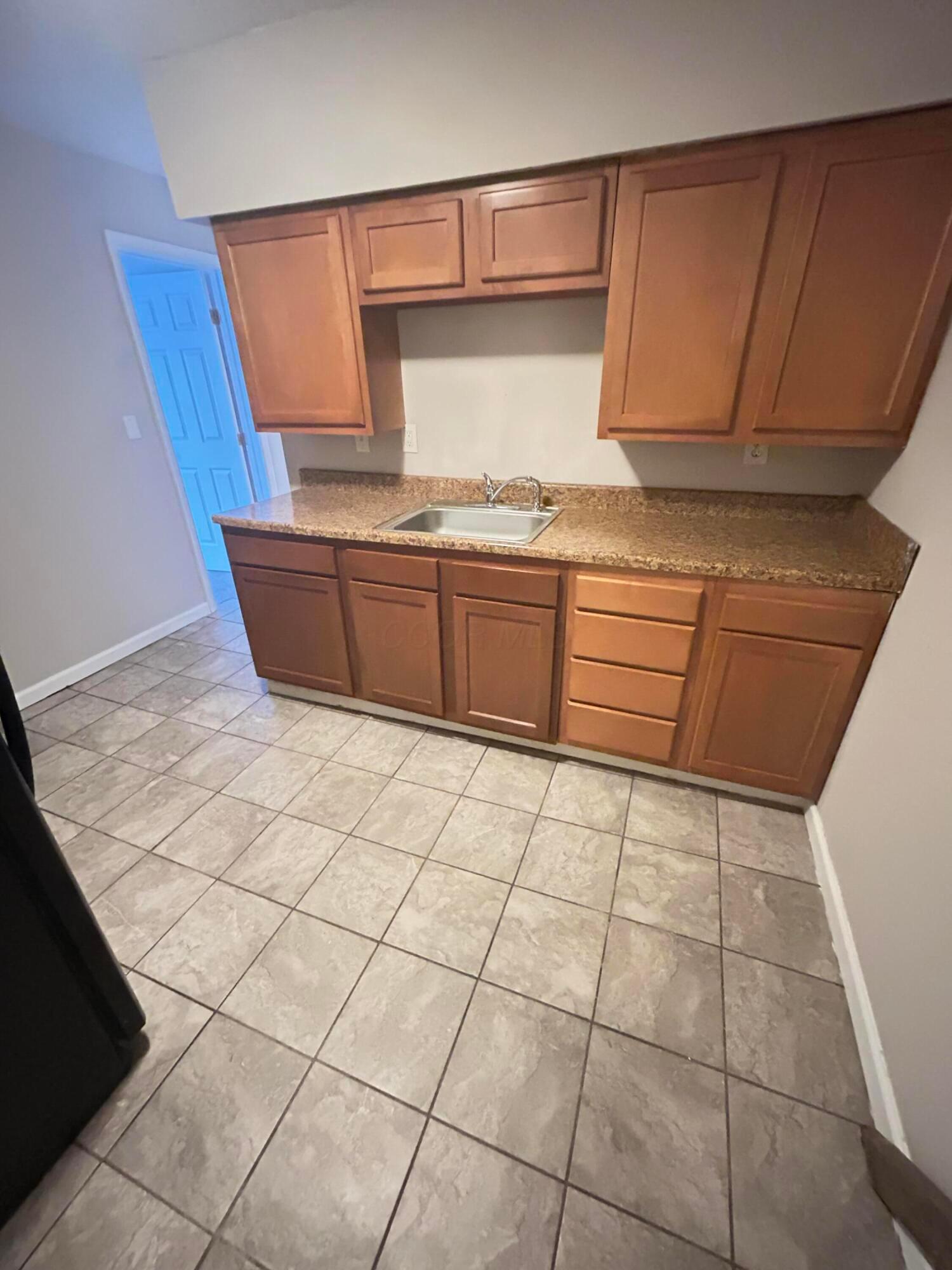 1143 Duxberry Avenue, Columbus, Ohio image 19