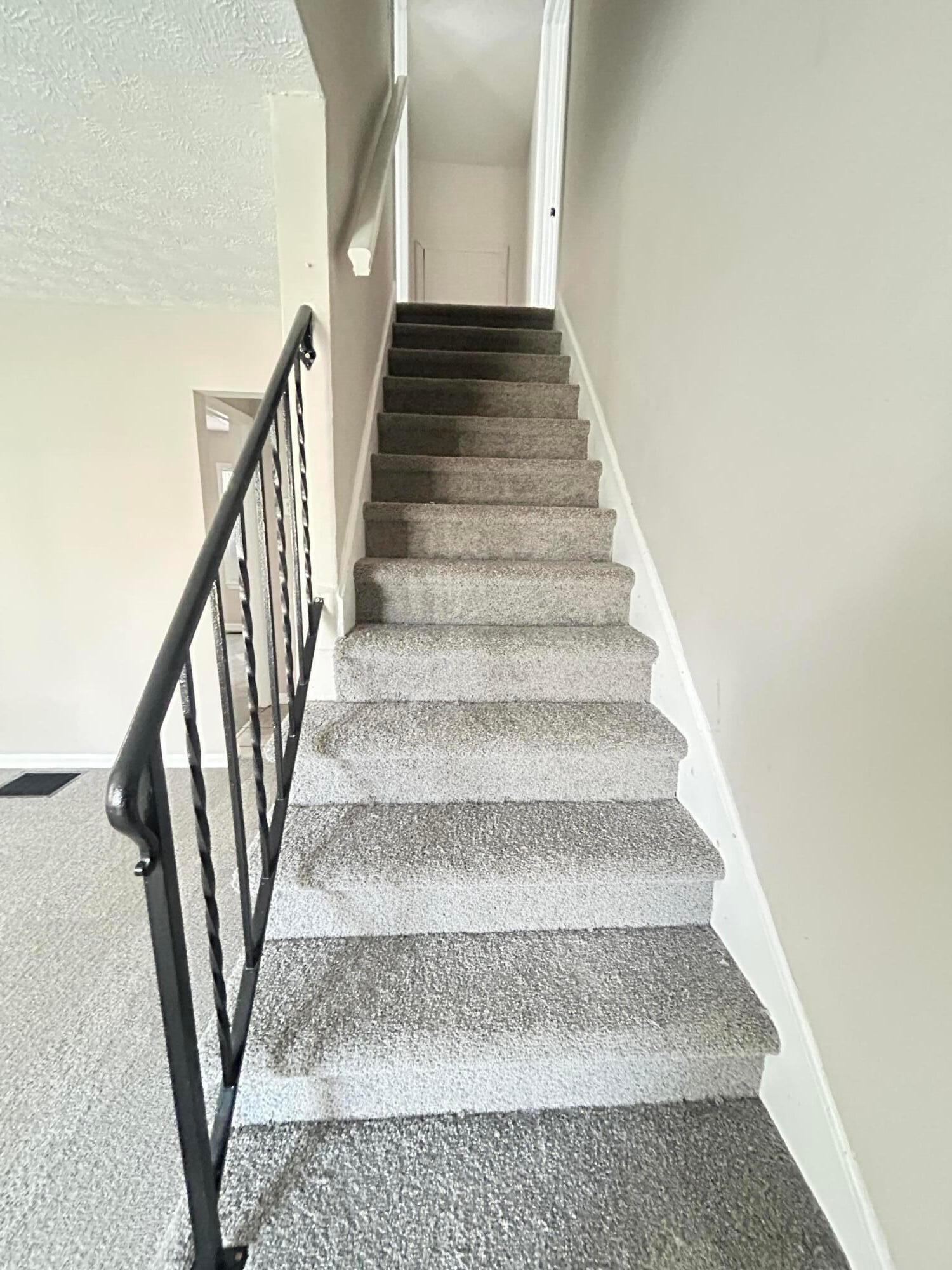 1143 Duxberry Avenue, Columbus, Ohio image 6