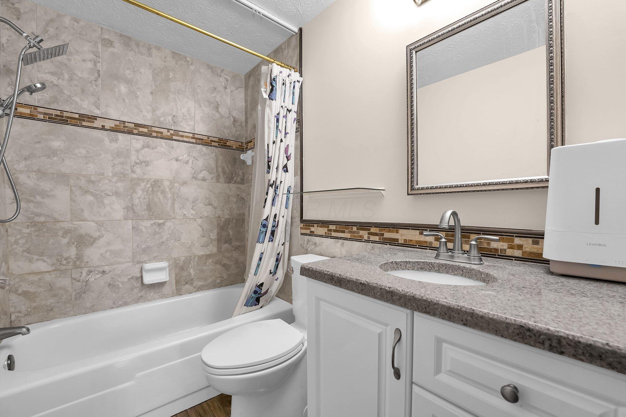 1235 Belle Meade Place, Westerville, Ohio image 33