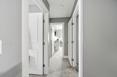 Tiny photo for 3160 Adirondack Avenue, Columbus, OH 43231 (MLS # 225042003)