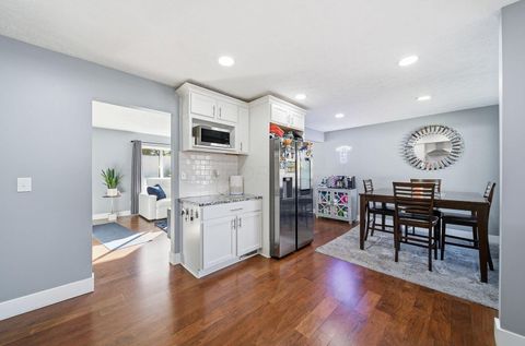 Tiny photo for 3160 Adirondack Avenue, Columbus, OH 43231 (MLS # 225042003)