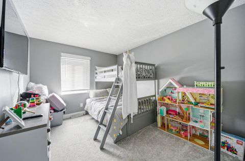 Tiny photo for 3160 Adirondack Avenue, Columbus, OH 43231 (MLS # 225042003)