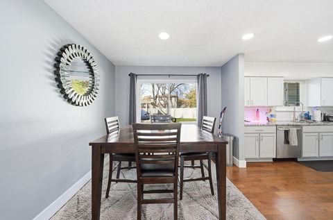 Tiny photo for 3160 Adirondack Avenue, Columbus, OH 43231 (MLS # 225042003)