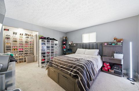 Tiny photo for 3160 Adirondack Avenue, Columbus, OH 43231 (MLS # 225042003)