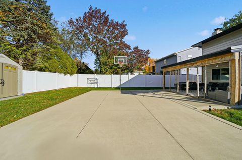 Tiny photo for 3160 Adirondack Avenue, Columbus, OH 43231 (MLS # 225042003)