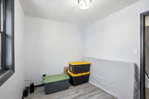 Tiny photo for 728 Murnan Road, Galloway, OH 43119 (MLS # 226002976)