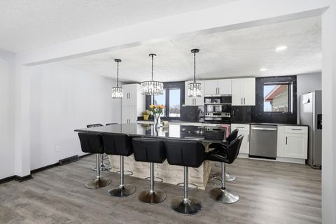 Tiny photo for 728 Murnan Road, Galloway, OH 43119 (MLS # 226002976)